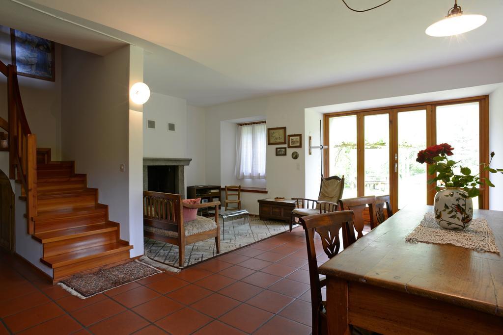 Bed And Breakfast Da Kaethy Agriturismo Grono Экстерьер фото